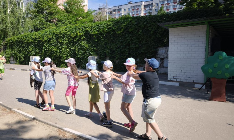 День ярких красок.