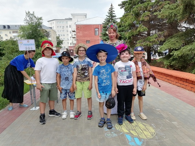 День семьи, любви и верности». Ромашковый рай.